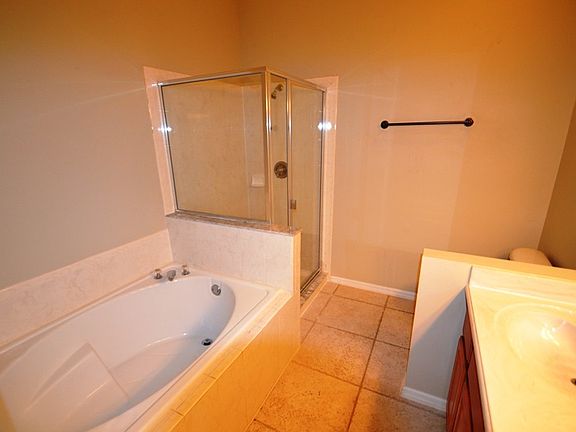 4th image of 114 Belgian Way