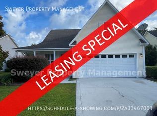115 Azalea Dr, Hampstead, NC 28443
