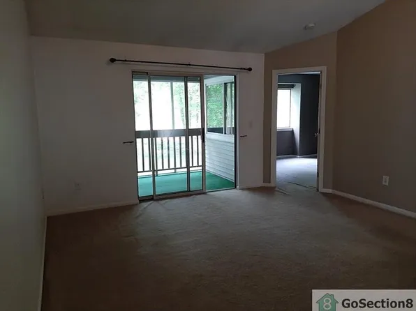 708 Park Pl, Raynham, MA 02767