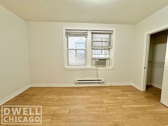 3rd image of 509 W Belmont Ave #26