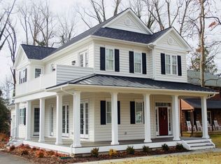 153 Island View Dr, Annapolis, MD 21401