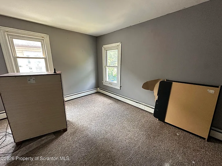 1029 Diamond Ave — Photo 6