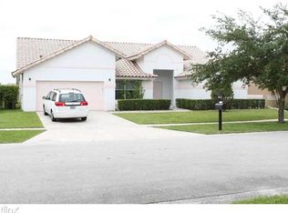 16730 NW 13th St, Pembroke Pines, FL 33028