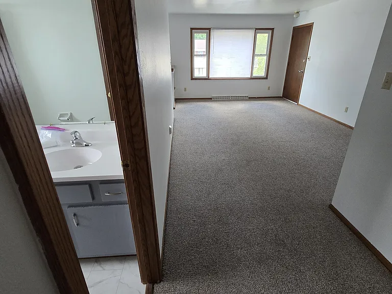 1062 Perry St #4 — Photo 8