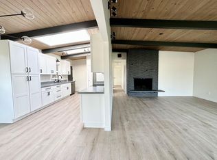 1213 N 33rd St, Renton, WA 98056