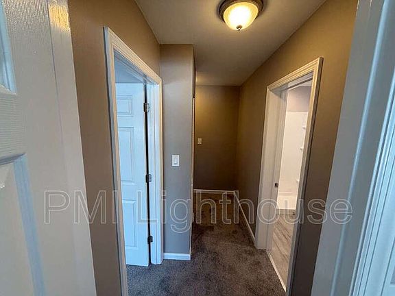 5th image of 144 Storm Dr