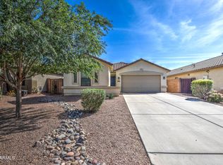 499 W Holstein Trl, San Tan Valley, AZ 85143