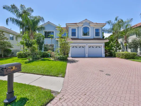 2679 Lakebreeze Ln S, Clearwater, FL 33759