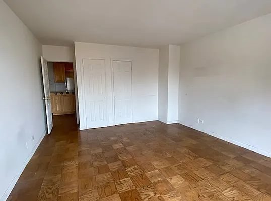 Rented by REAL New York | media 6