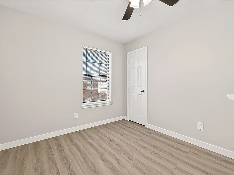 8617 Mapletwist St — Photo 27