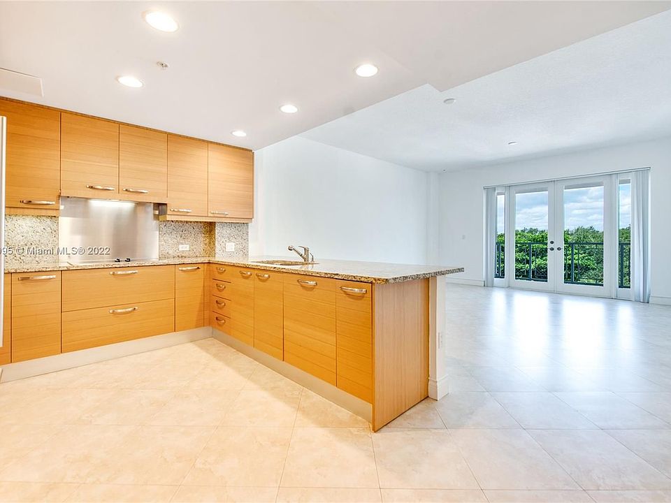 1st image of 3540 Main Hwy #Penthouse 06