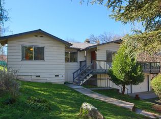 49714 Pierce Dr, Oakhurst, CA 93644