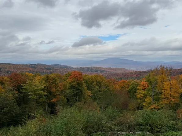 680 Government Road, Mount Holly, VT 05758