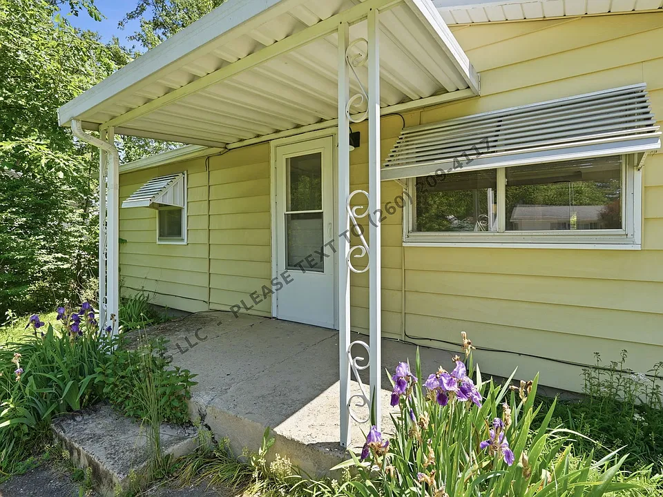 3321 Alpine Ave
