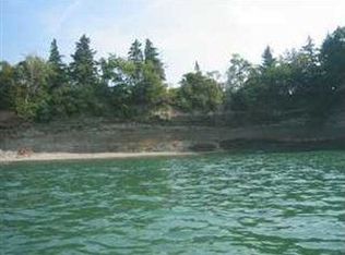 7210 E Lake Rd, Westfield, NY 14787