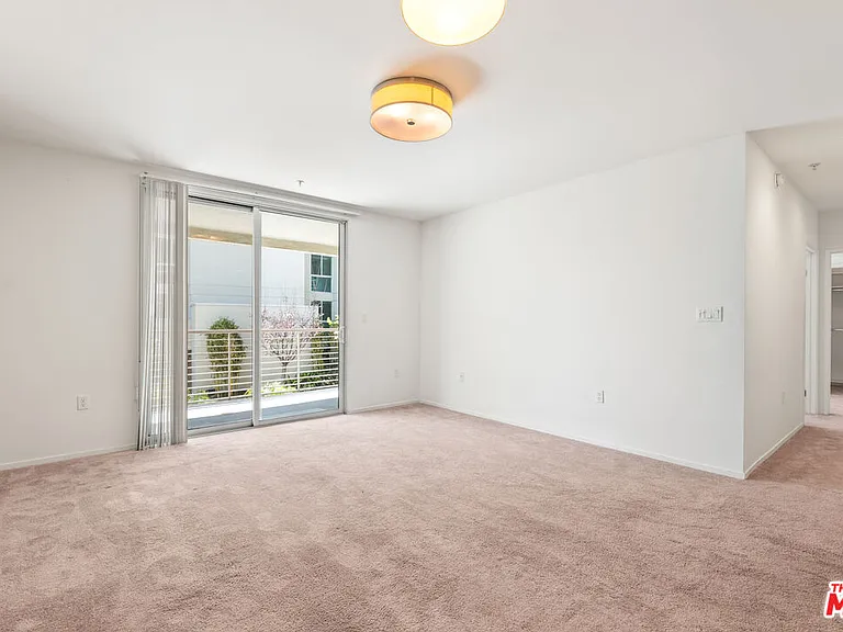 267 S San Pedro St #211 — Photo 19