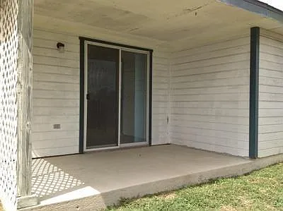 4414 Ronald Dr — Photo 6