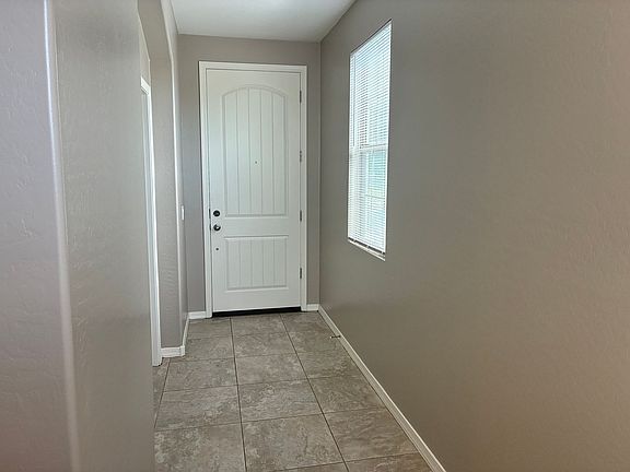 4th image of 10124 E Tamery Ave