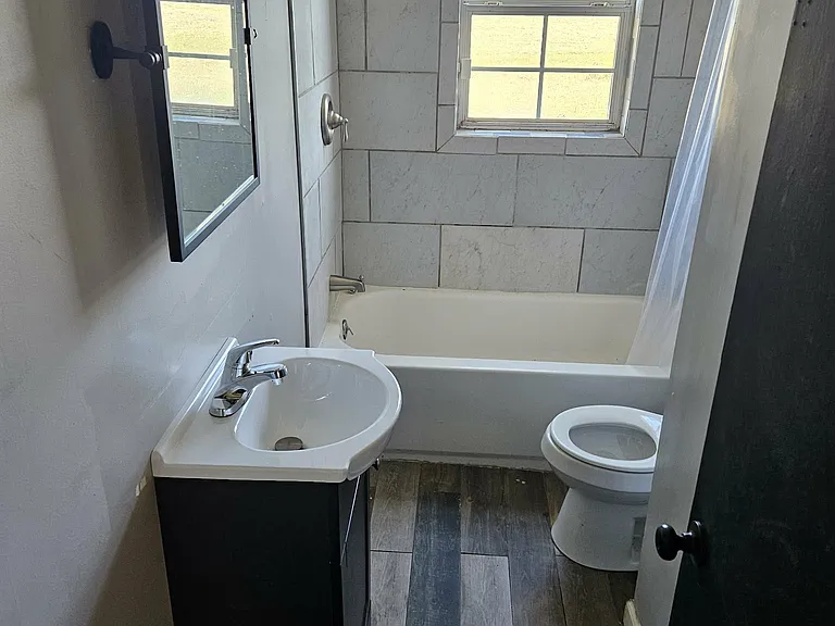 695 County Road 131 — Photo 3