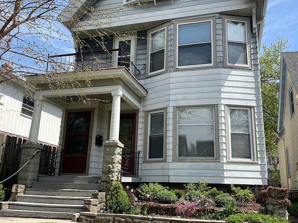 1st image of 3214 N Bartlett Ave