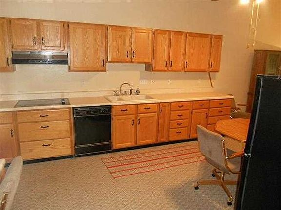 4th image of 1931 Minnetonka Dr