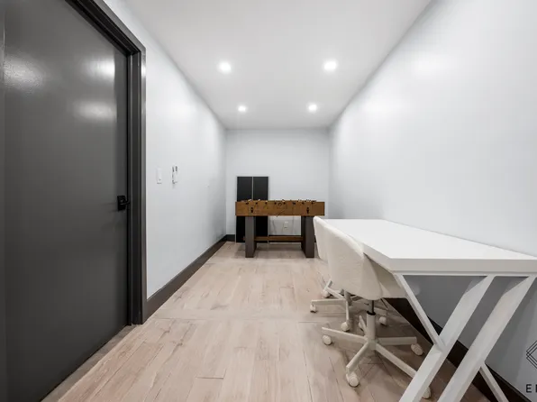 133 23rd Street image 19 of 21