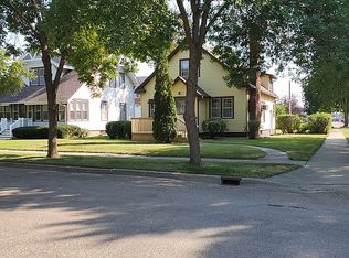 502 11th Ave SE, Aberdeen, SD 57401
