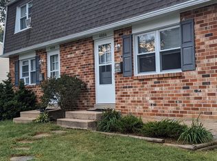 469 Juniper St #B, Warminster, PA 18974