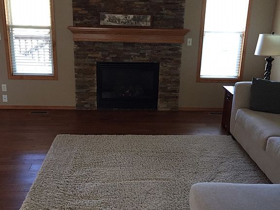 3rd image of 1760 E Lakeland Dr