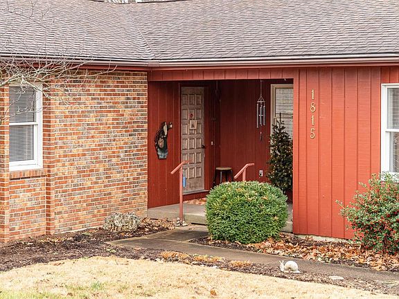 3rd image of 1815 Pottery Rd