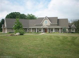 10550 Belding Rd NE, Rockford, MI 49341