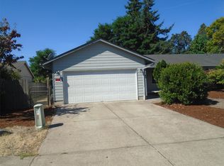 7037 2nd St SE, Turner, OR