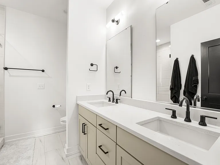 2707 Parkway Ave — Photo 14