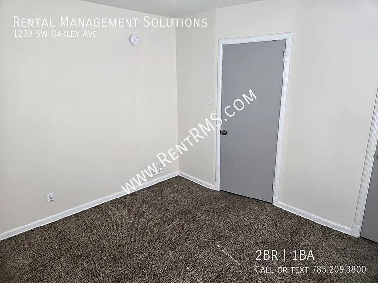 1230 SW Oakley Ave — Photo 12