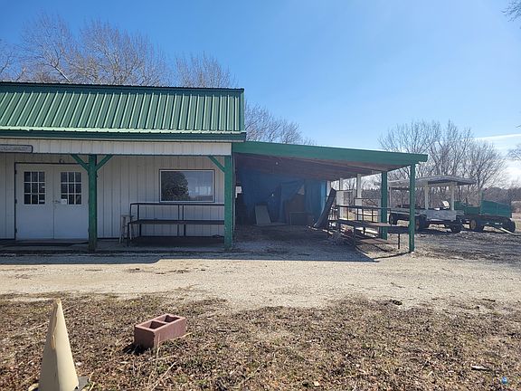 4th image of 22555 W State Route 176