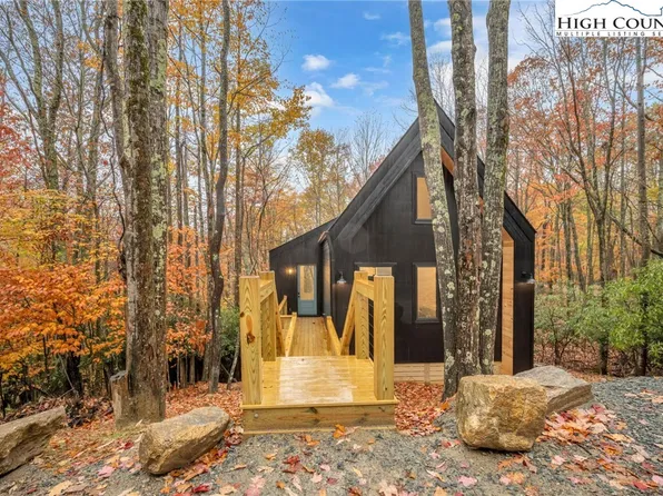 106 Jackpine Road, Beech Mountain, NC 28604
