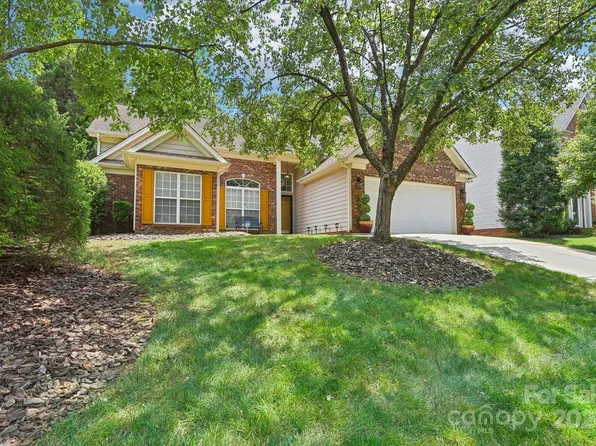 13123 Asheford Woods Ln, Charlotte, NC 28278