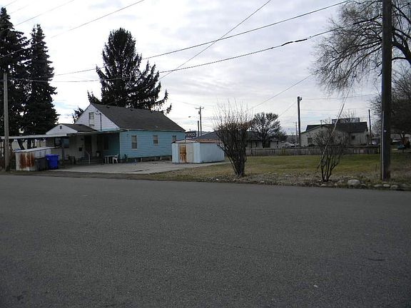 5th image of 13417 E Sprague Ave
