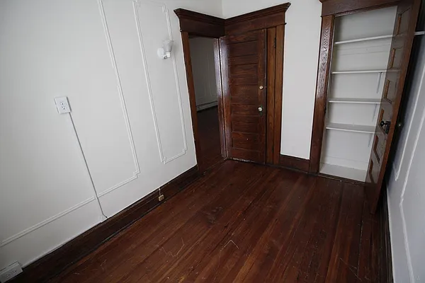 Rented by Realty Nerd | media 15