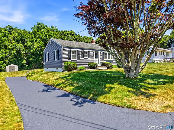 3rd image of 31 Roseleah Drive