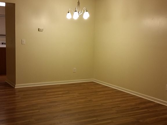 3rd image of 139 Heritage Creek Way