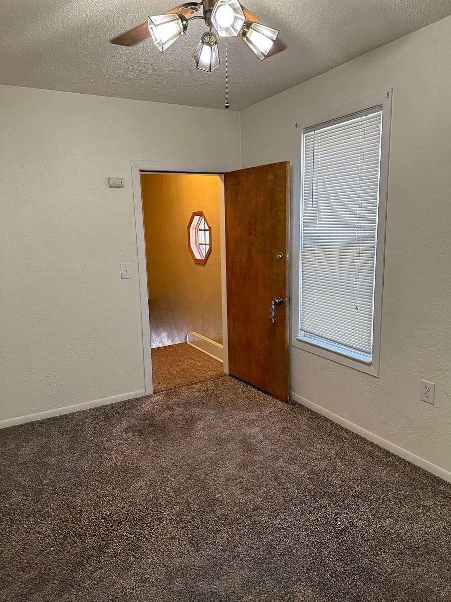Building Photo - 2748 Washington St #2748