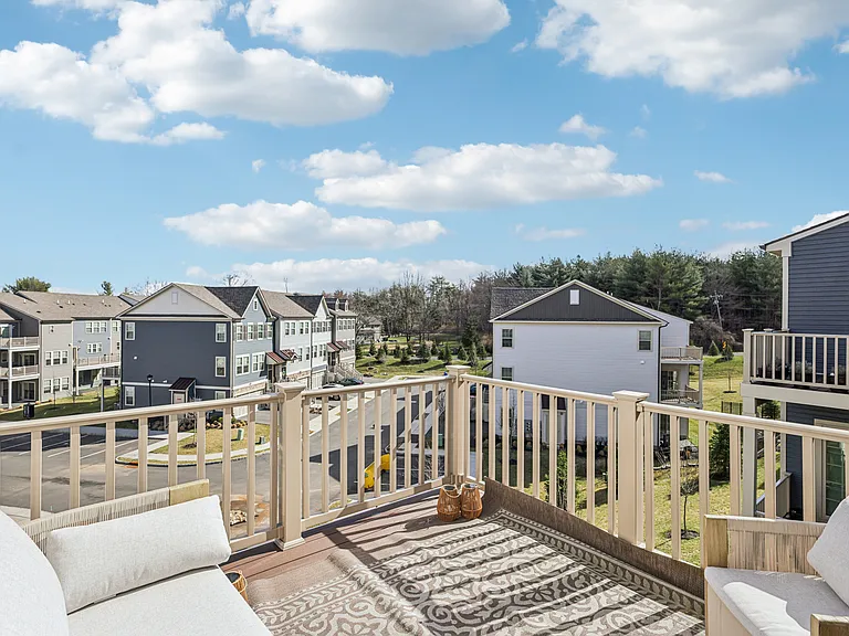 21 Dahlia Dr — Photo 20