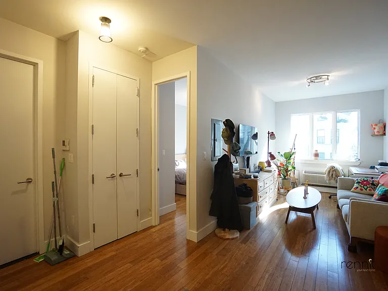 643 Madison St #A — Photo 17