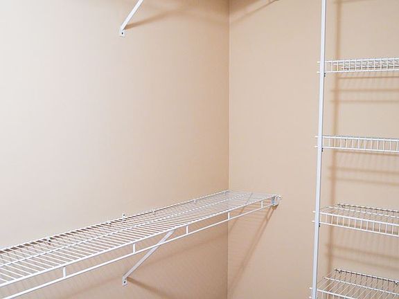 5th image of 314 Audley Ave APT 27