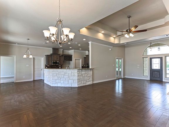 3rd image of 282 Presa Drive