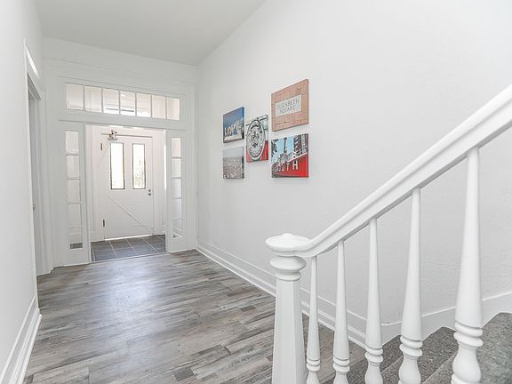 4th image of 303 North St #2