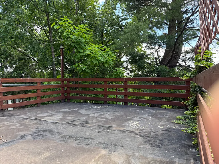1501 Westfield St — Photo 9