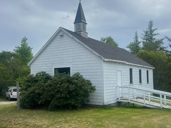 1096 Mason Bay Road, Jonesport, ME 04649