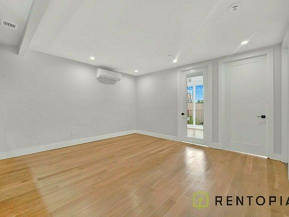 3rd image of 58 Palmetto St #503